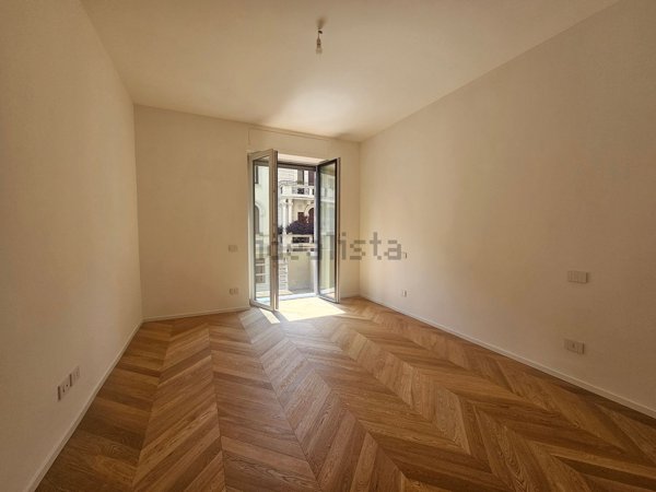 appartamento in vendita a Milano in zona Sempione