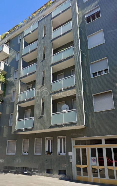 appartamento in vendita a Milano in zona Isola