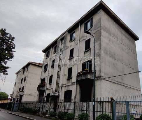 appartamento in vendita a Milano in zona Rogoredo