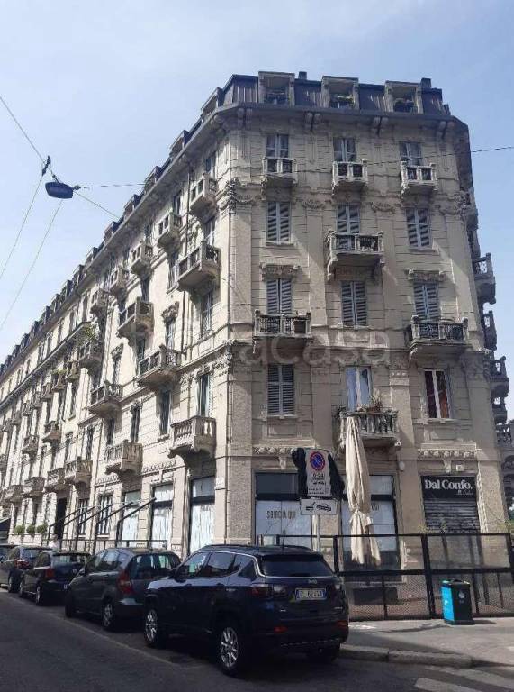 appartamento in vendita a Milano in zona Isola