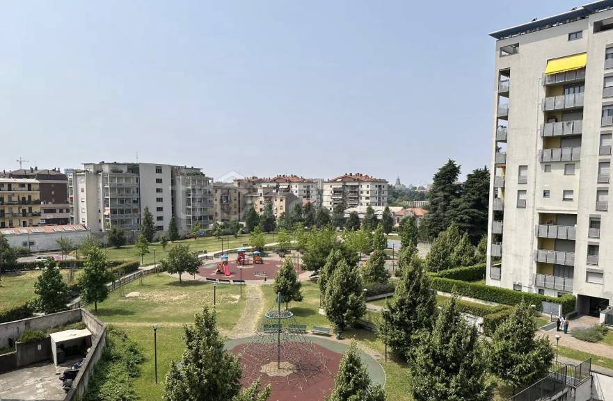 appartamento in vendita a Milano in zona Bruzzano