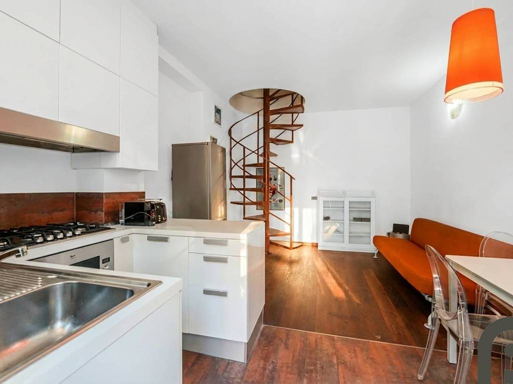 appartamento in vendita a Milano in zona Centro Storico