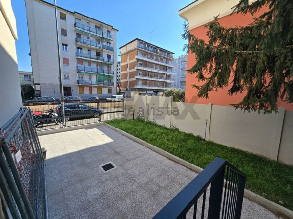 appartamento in vendita a Milano in zona San Siro