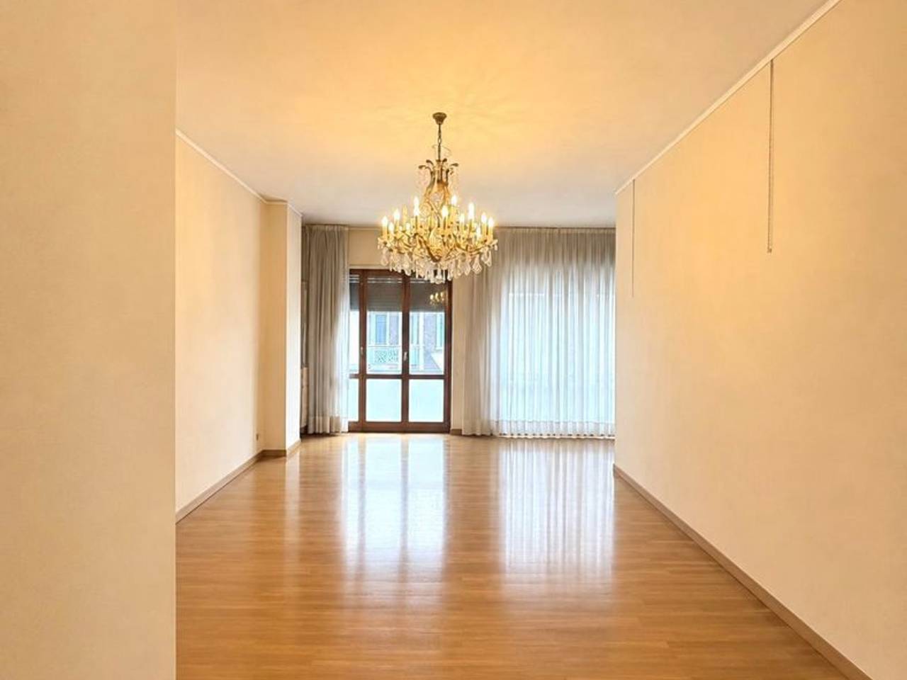 appartamento in vendita a Milano in zona Porta Ticinese