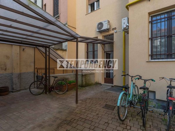 appartamento in vendita a Milano in zona San Cristoforo