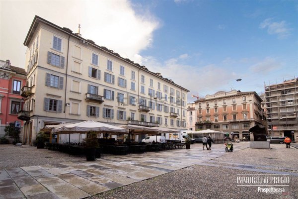 appartamento in vendita a Milano in zona Brera