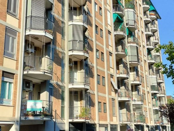 appartamento in vendita a Milano in zona Trenno