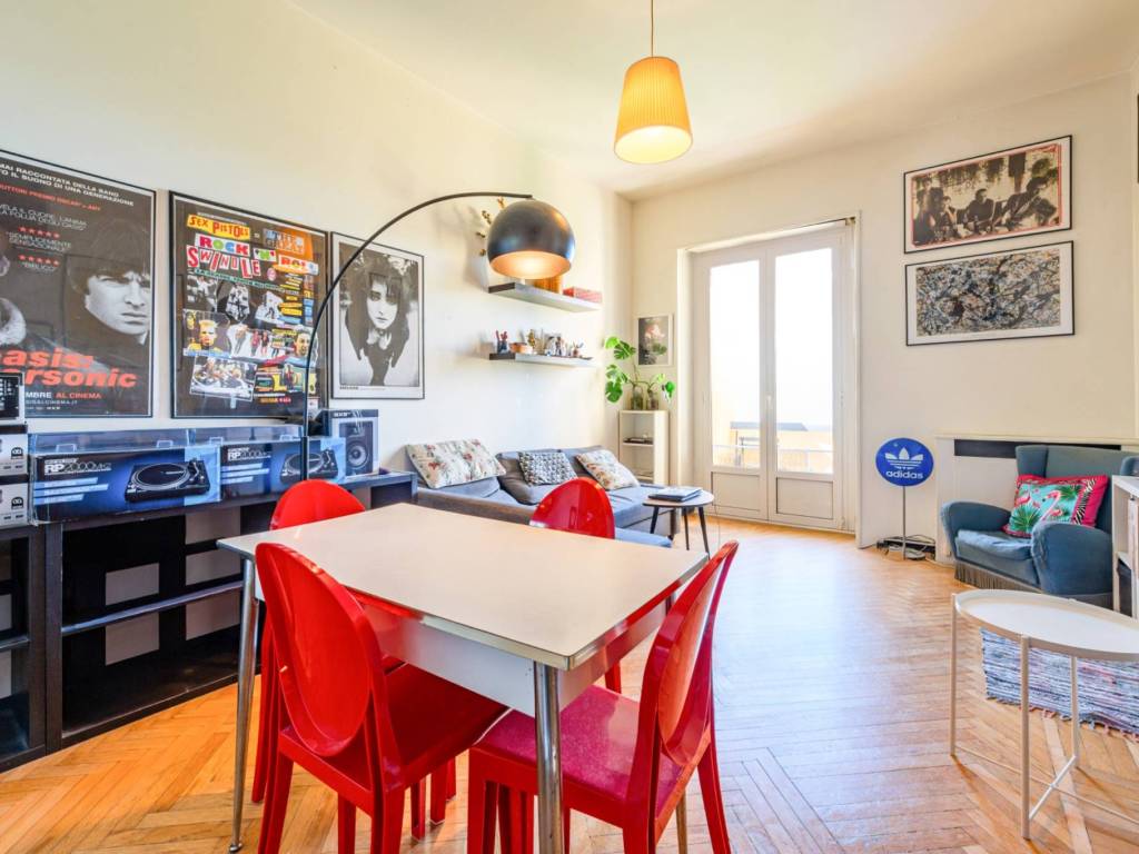 appartamento in vendita a Milano in zona Solari