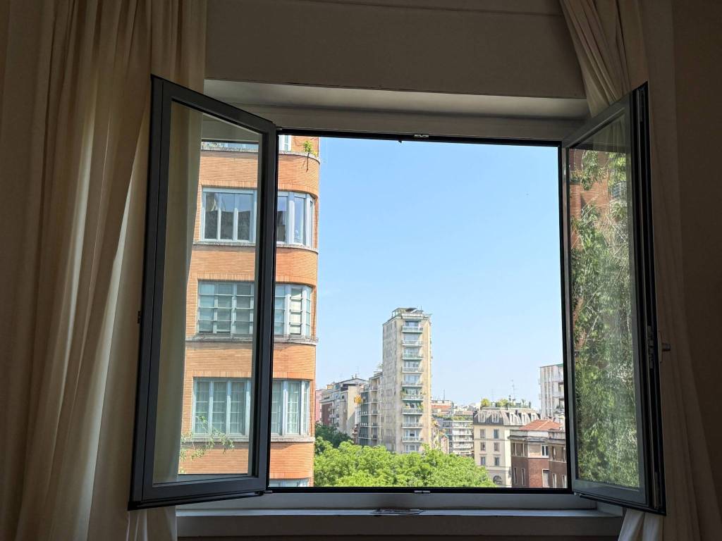 appartamento in vendita a Milano in zona Porta Venezia