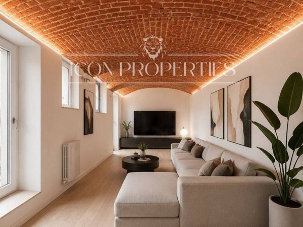 appartamento in vendita a Milano in zona Porta Genova