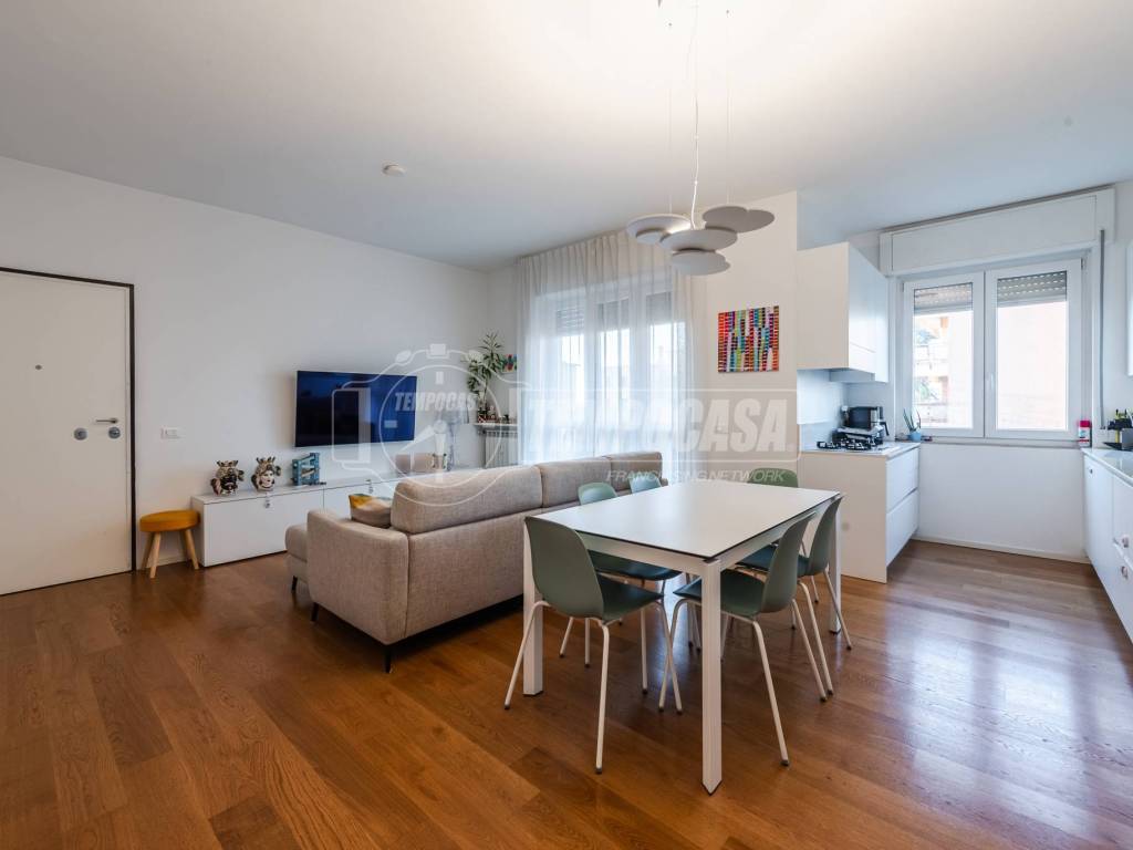 appartamento in vendita a Milano in zona Vigentino