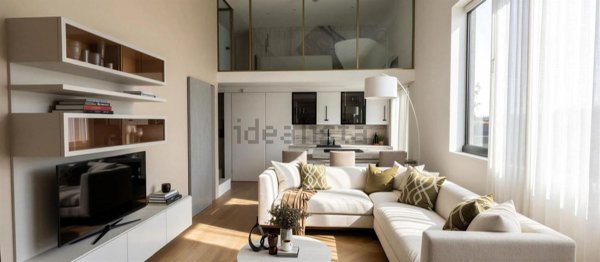 appartamento in vendita a Milano in zona Isola