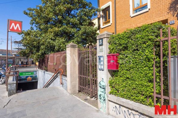 appartamento in vendita a Milano in zona Porta Genova