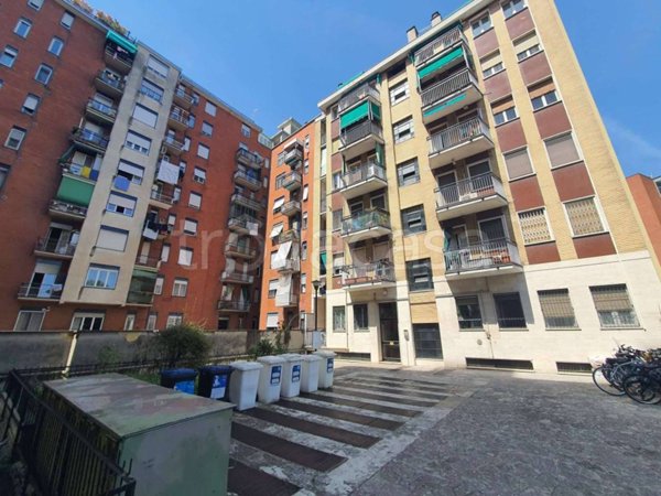 appartamento in vendita a Milano in zona Crescenzago