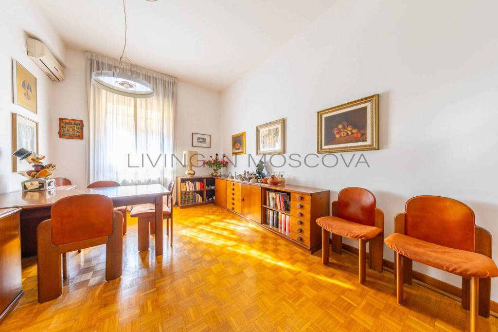appartamento in vendita a Milano in zona Brera