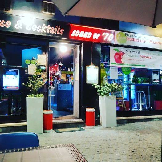 negozio in vendita a Milano in zona Affori