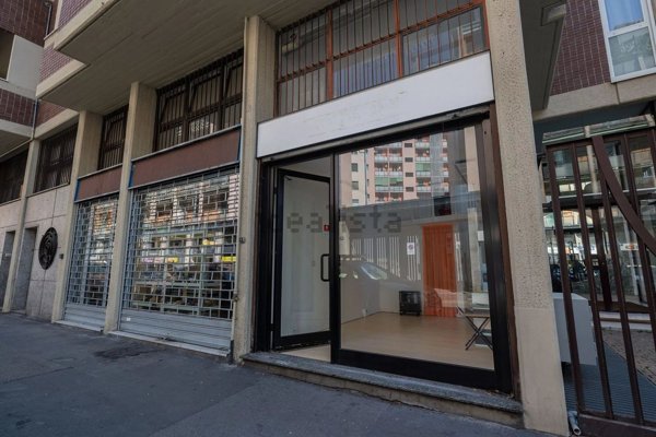 negozio in vendita a Milano