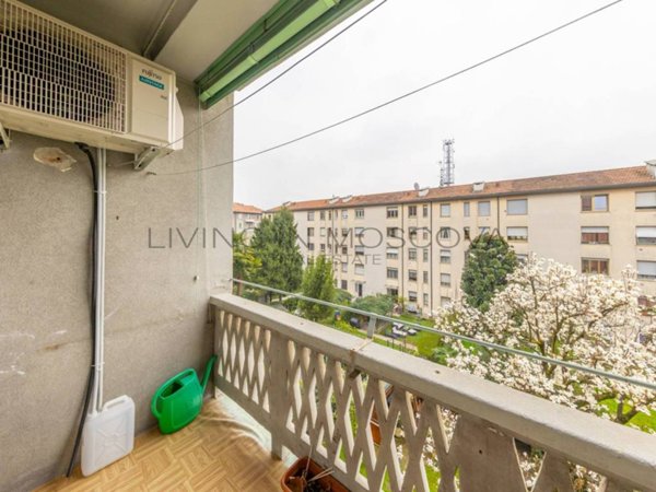 appartamento in vendita a Milano in zona Villapizzone