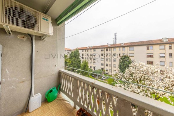appartamento in vendita a Milano in zona Villapizzone