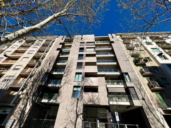 appartamento in vendita a Milano in zona Solari