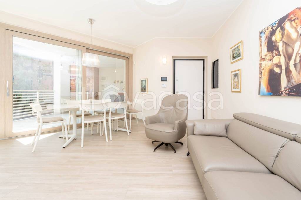 appartamento in vendita a Milano in zona Niguarda