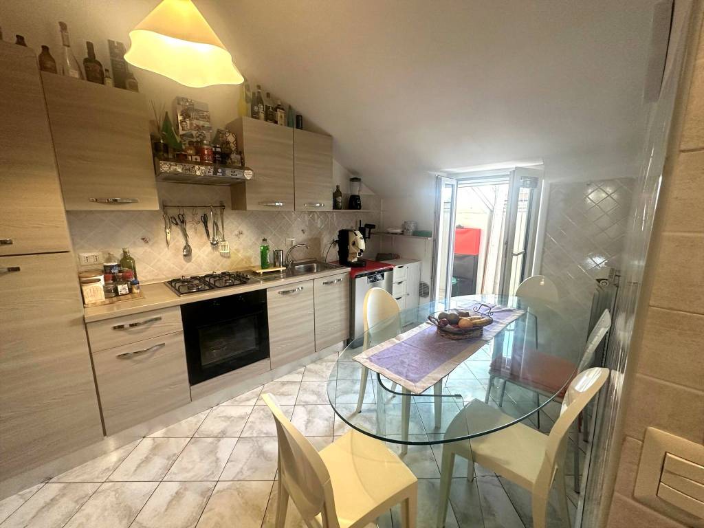appartamento in vendita a Milano in zona Ponte Lambro