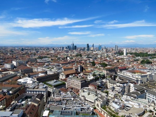 negozio in vendita a Milano in zona Porta Garibaldi