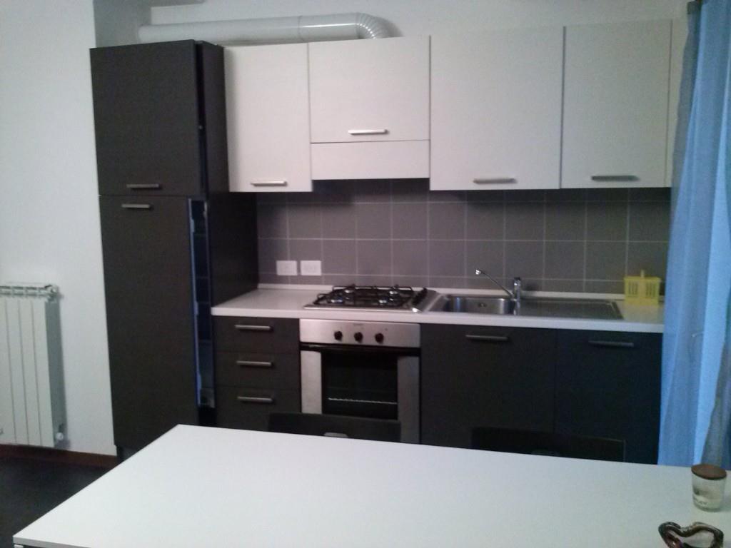 appartamento in vendita a Milano in zona Cagnola