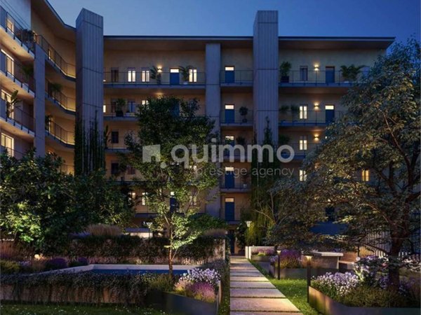 appartamento in vendita a Milano in zona Porta Nuova