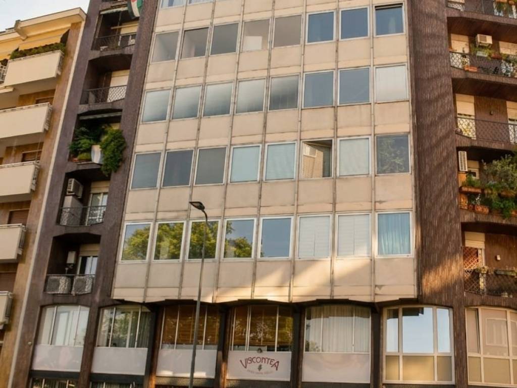 ufficio in vendita a Milano