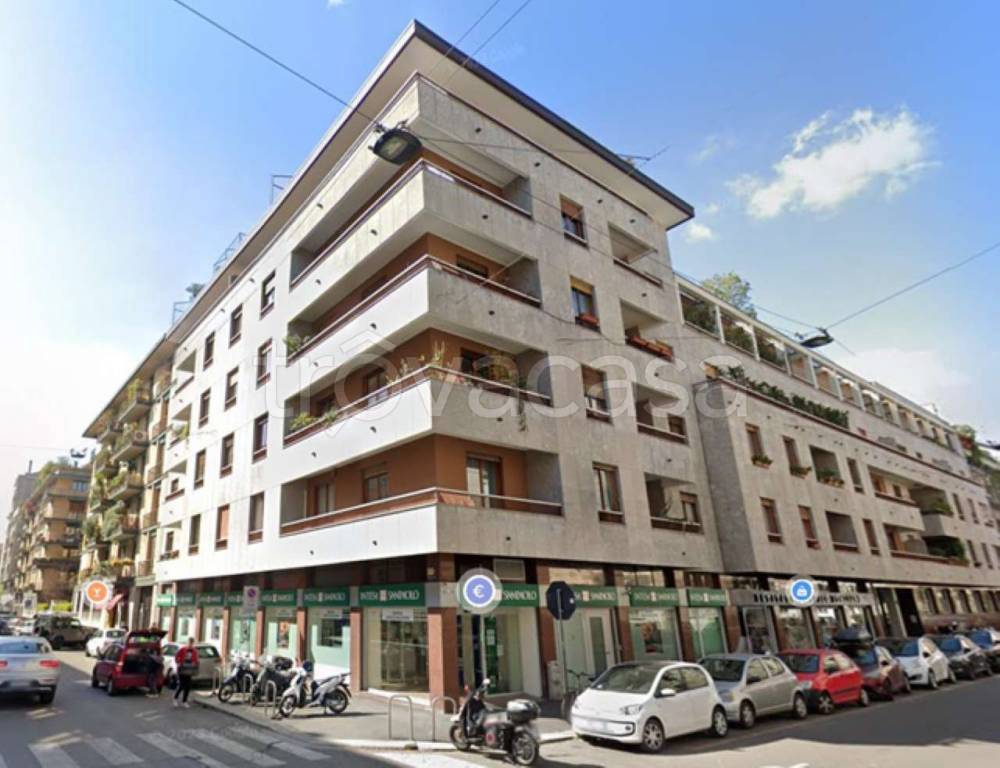 negozio in vendita a Milano