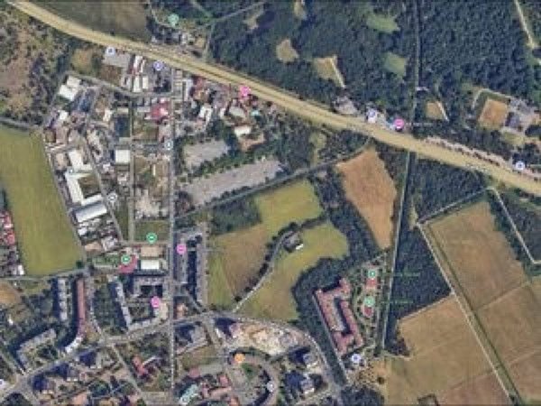 negozio in vendita a Milano in zona Baggio