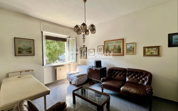 appartamento in vendita a Milano in zona Feltre