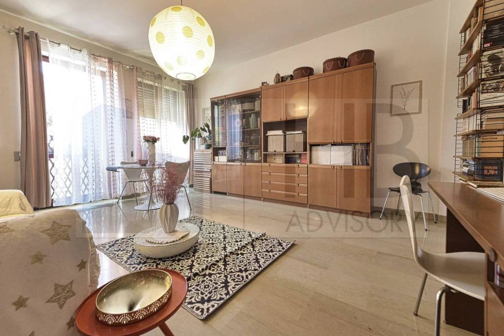 appartamento in vendita a Milano in zona Greco