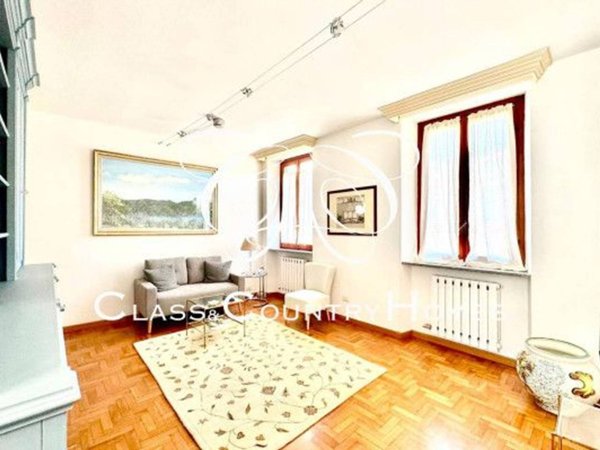 appartamento in vendita a Milano in zona Cadorna
