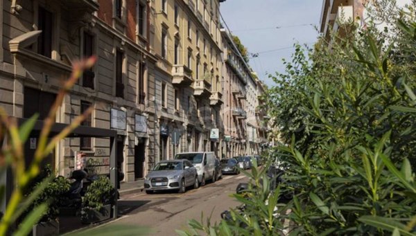 appartamento in vendita a Milano in zona Porta Garibaldi