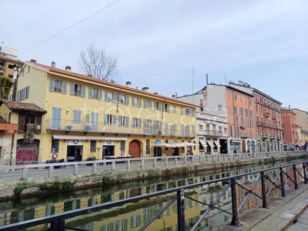 appartamento in vendita a Milano in zona Porta Genova