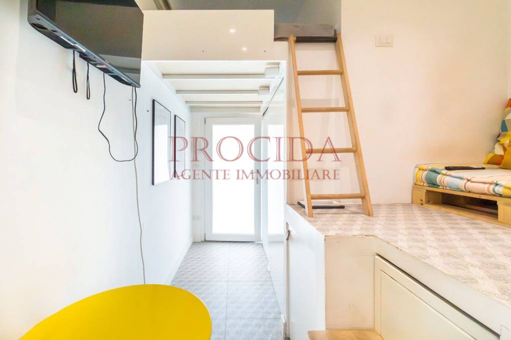 appartamento in vendita a Milano in zona Porta Garibaldi
