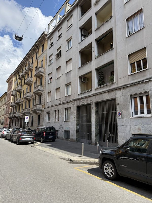 appartamento in vendita a Milano in zona Solari