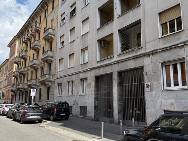 appartamento in vendita a Milano in zona Solari