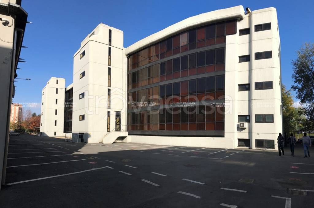 ufficio in vendita a Milano in zona Centro Storico