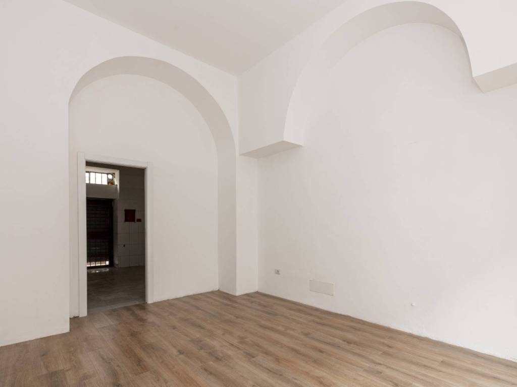 negozio in vendita a Milano in zona Porta Garibaldi
