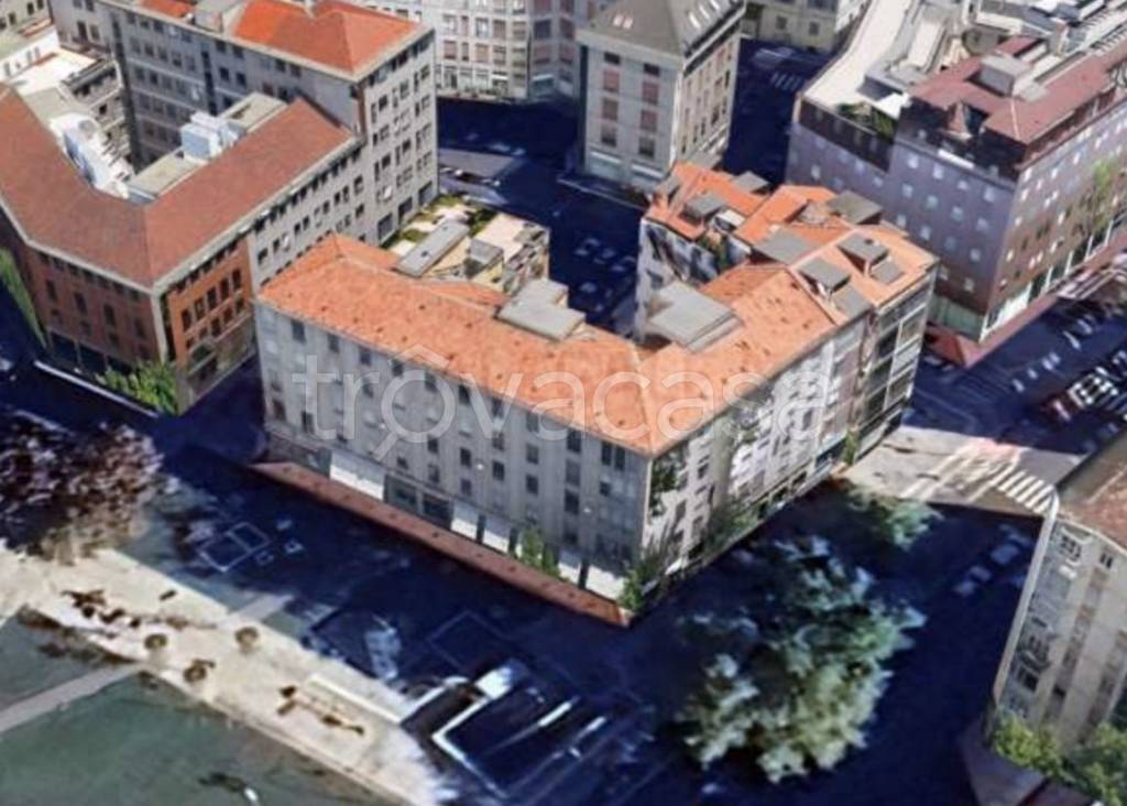 appartamento in vendita a Milano in zona Piazzale Lodi