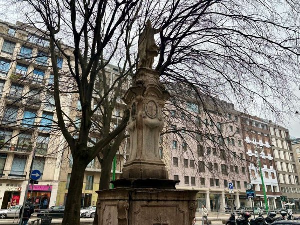 appartamento in vendita a Milano in zona Centro Storico