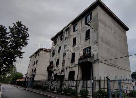 appartamento in vendita a Milano in zona Rogoredo