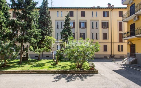 appartamento in vendita a Milano in zona Isola