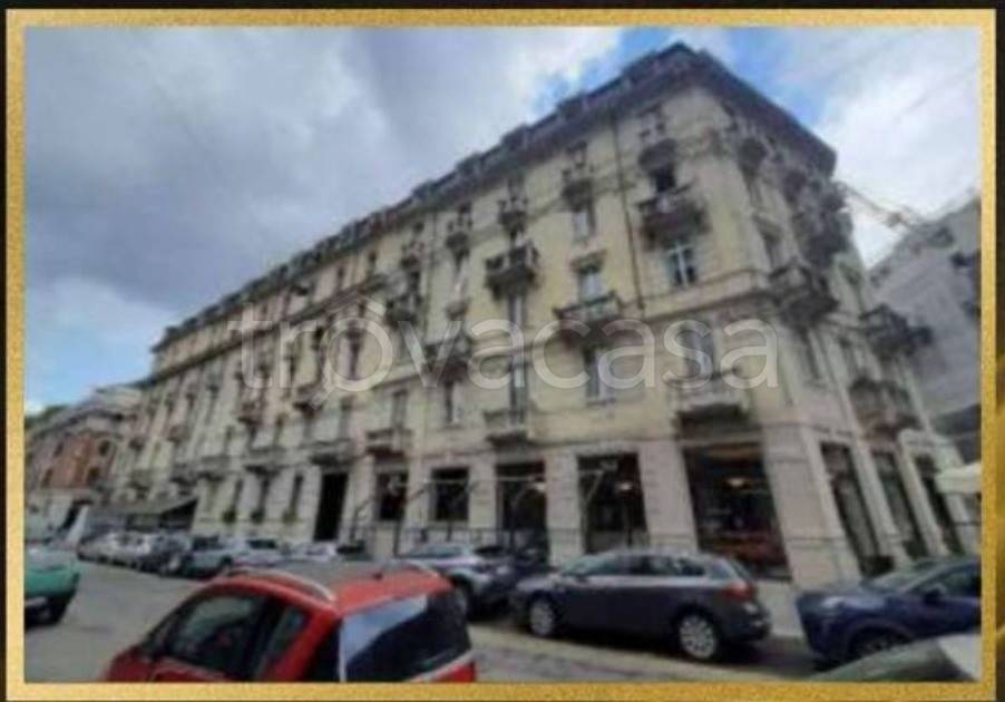 appartamento in vendita a Milano in zona Isola