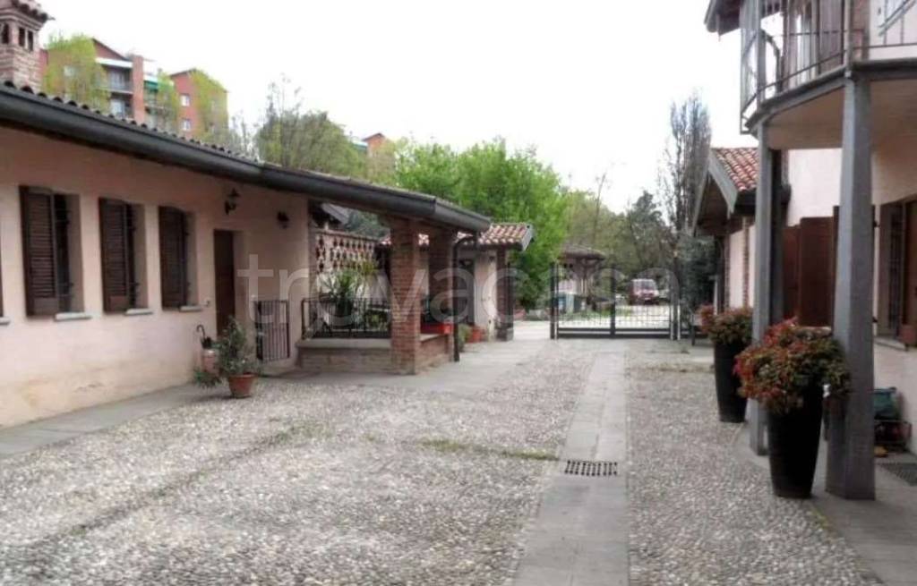 appartamento in vendita a Milano in zona Niguarda