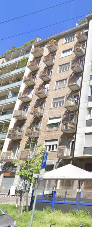 appartamento in vendita a Milano in zona Città Studi