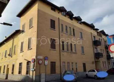 appartamento in vendita a Milano in zona Baggio